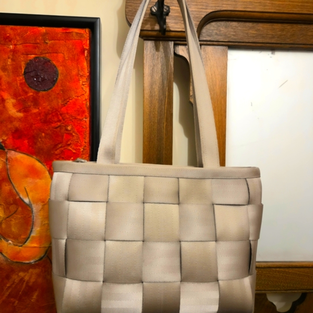 Harveys Original Seatbelt Woven Tote Bag